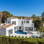 2705 - Schicke Villa In Santa Ponsa Nova