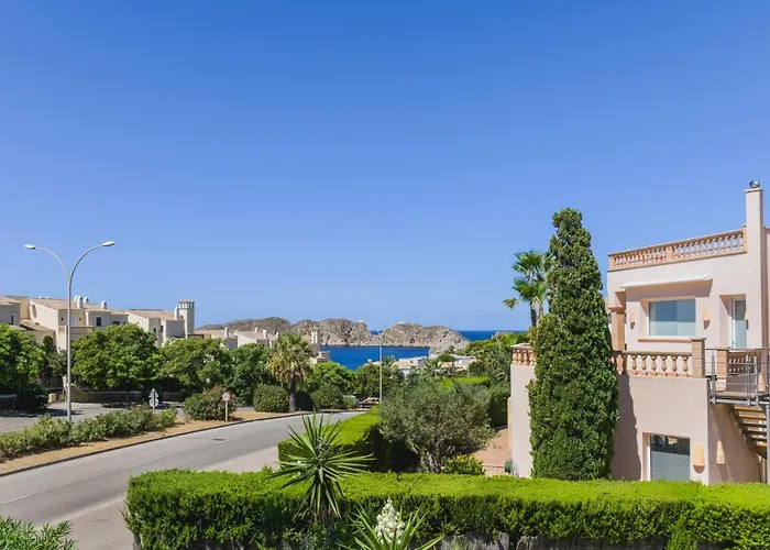 2705 - Schicke Villa In Santa Ponsa Nova
